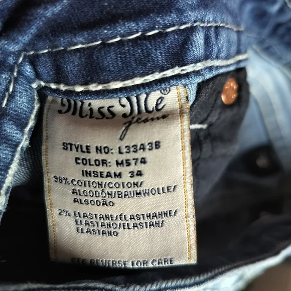 Miss Me Chloe Boot Cut Jeans with Cross Embroidery & Rhinestone Detail Size 28 - Picture 7 of 13